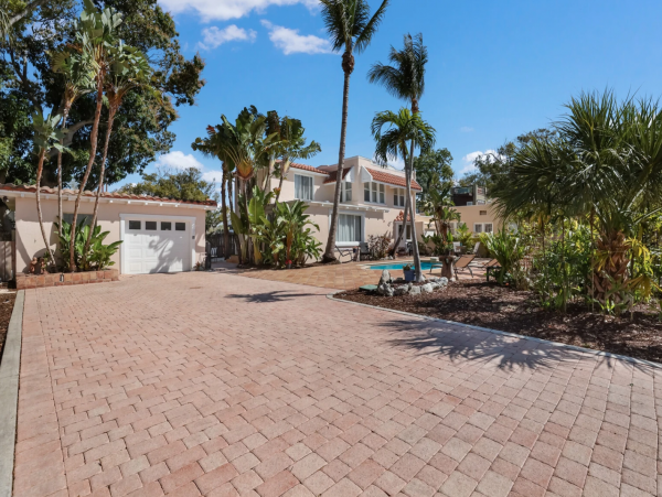 Luxury Sarasota Vacation Pool Home Four Bedrooms Sleeps 8
